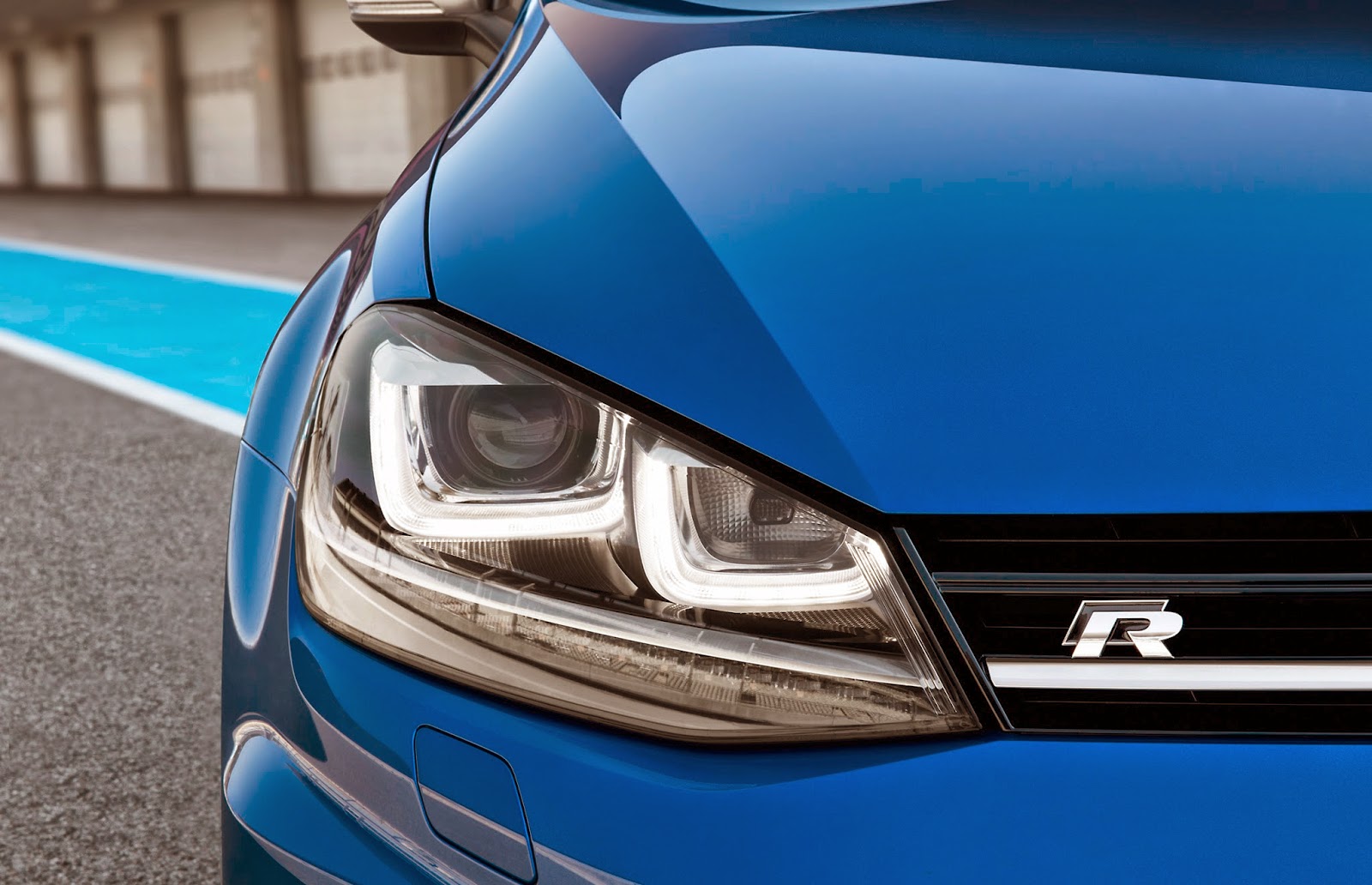 Fourth Generation Golf R - The Fastest Ever - AUTOMOLOGY: automotive ...